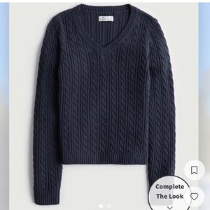 Hollister v neck cable knit navy blue sweater